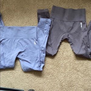 Small gymshark leggings
